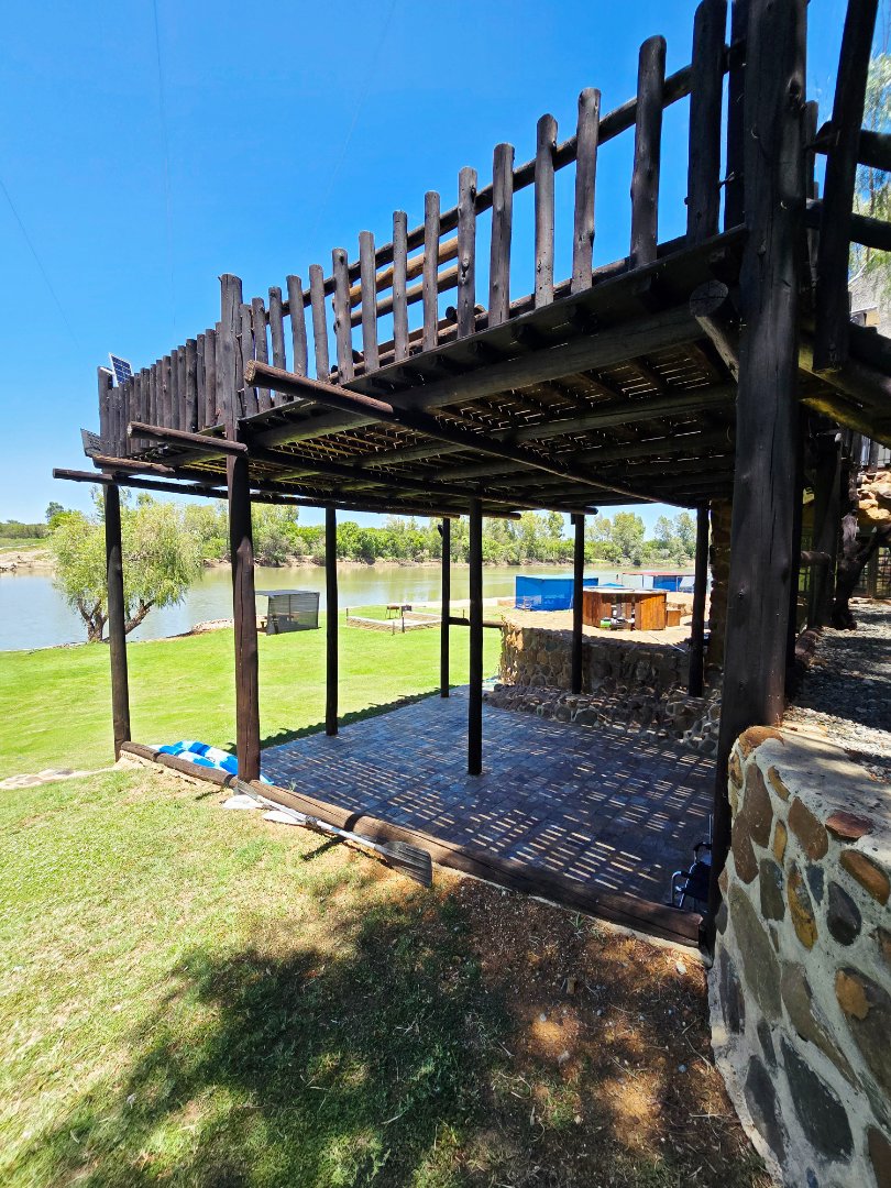 Commercial Property for Sale in Bloemhof Rural North West